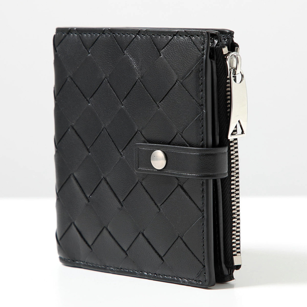 BOTTEGA VENETA Intrecciato Leather Bi fold Wallet